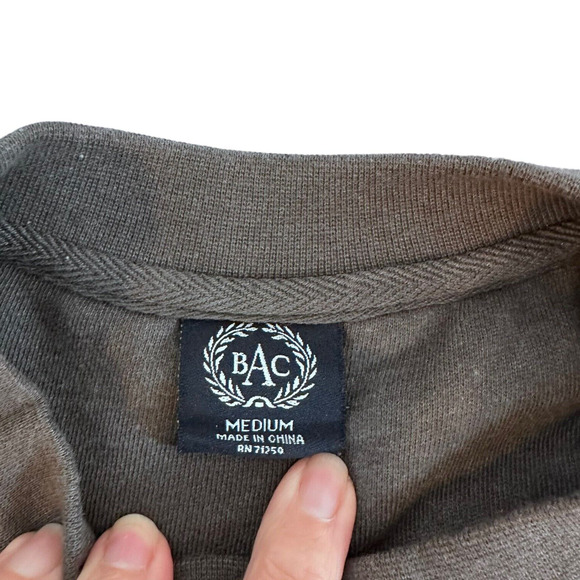 Yellowstone National Park Sweatshirt Embroidered Spell Out Grey Pink Medium BAC - Picture 6 of 14